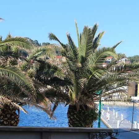 Season4All Apartments Mali Lošinj Екстериор снимка
