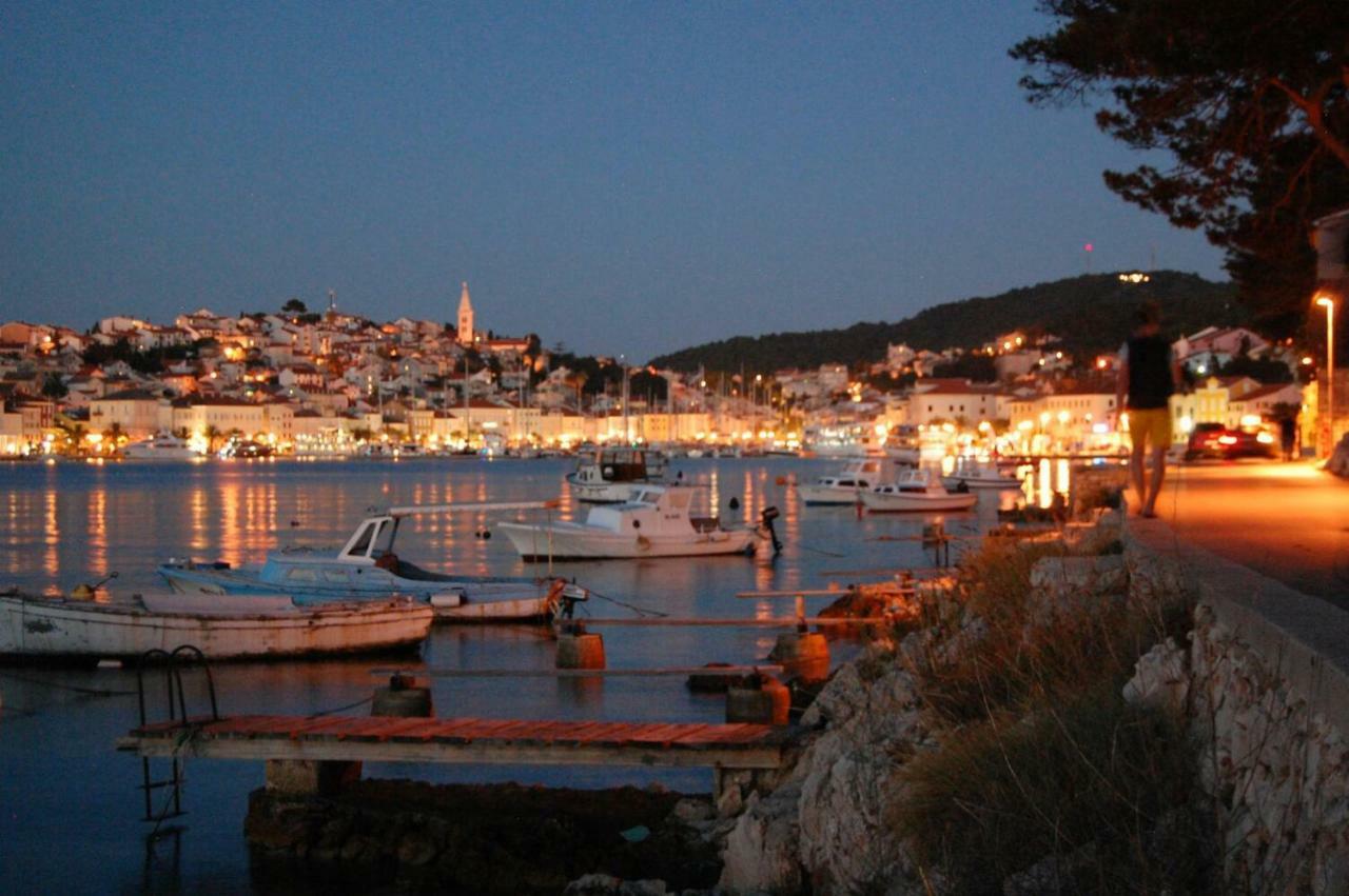 Season4All Apartments Mali Lošinj Екстериор снимка